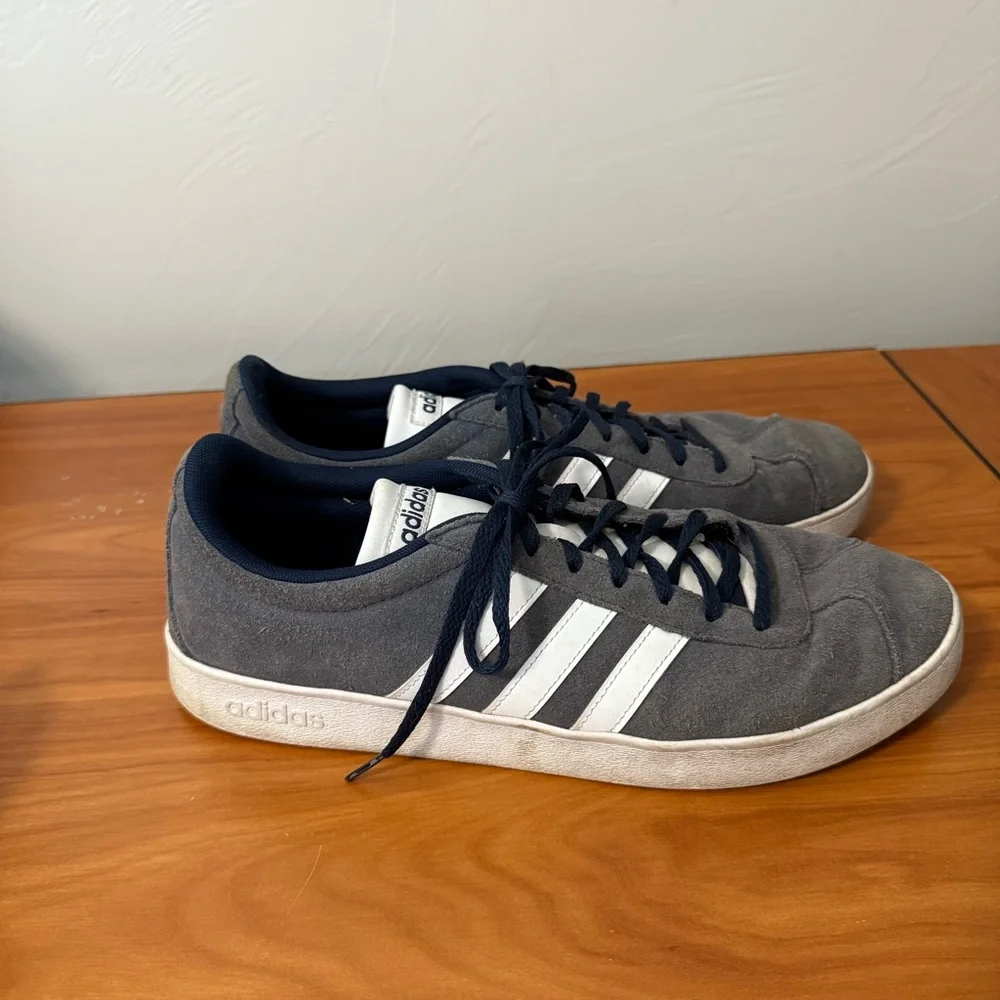 adidas Men's VL Court 2.0 Grey Classic Suede Sneaker DA9854‎ Size 11.5